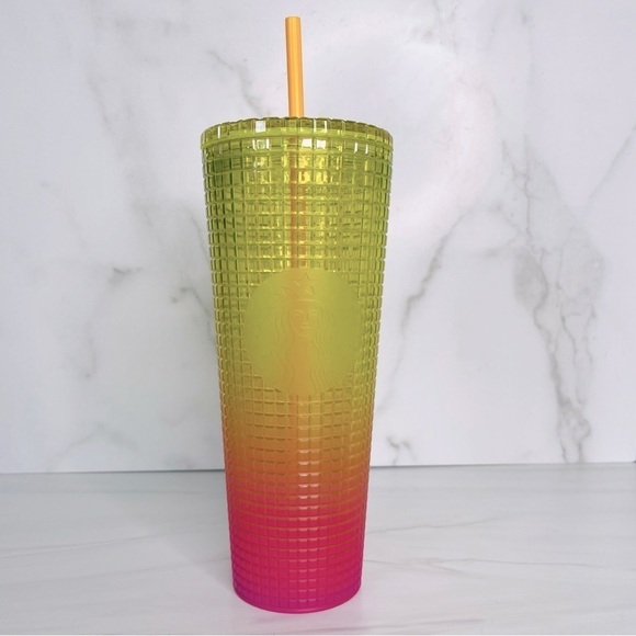 Starbucks Summer 2022 Lemon Yellow Pink Gradient Ombre Grid 24oz Venti Tumbler - Picture 1 of 5